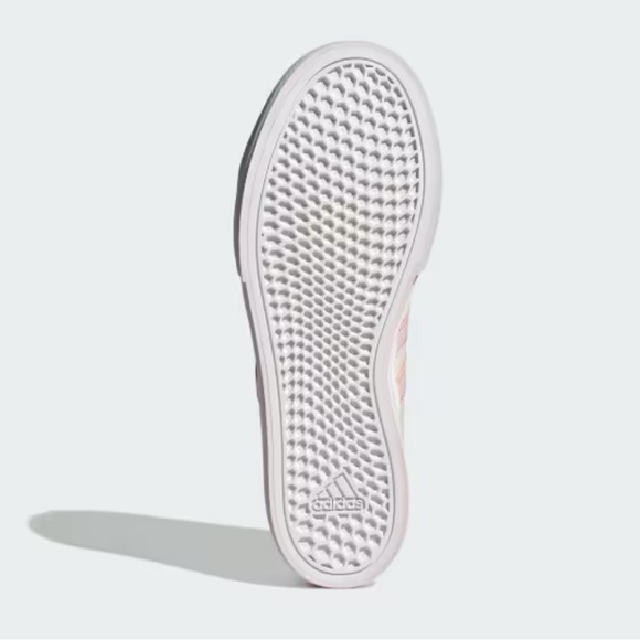 NWT Adidas Bravada 2.0 Platform Skateboard Sneaker Size W9 - Picture 4 of 9